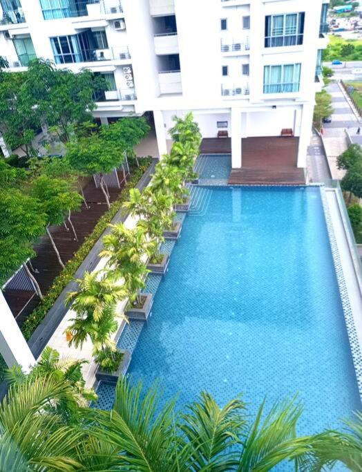 Apartemen Deluxe Sunrise 3 Bedroom Loft B Side Seaview Above Imago Shopping Mall